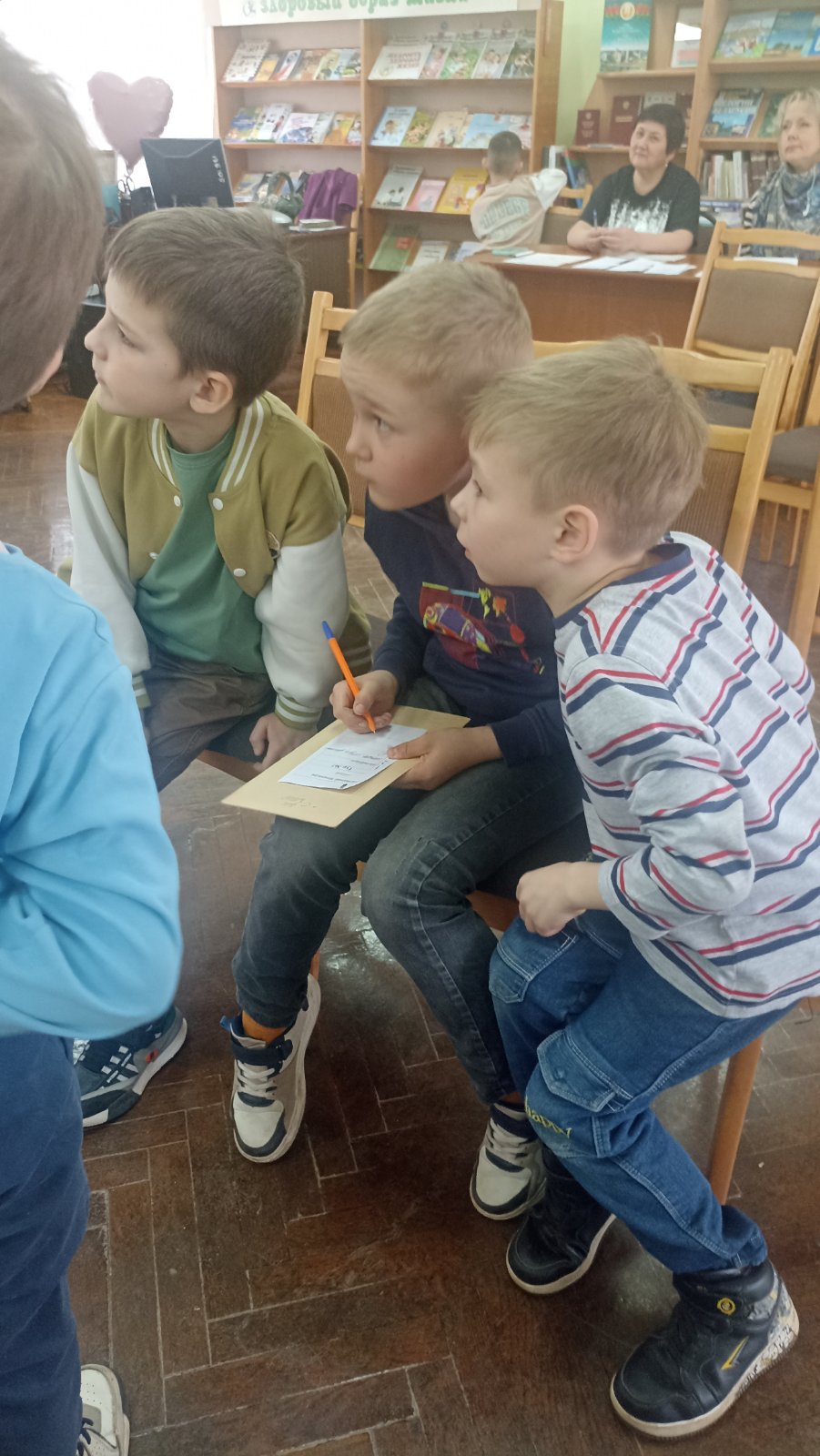 «Попали в переполох»